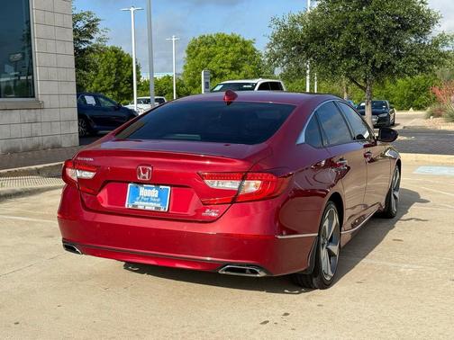 2018 Honda Accord Touring 2.0T