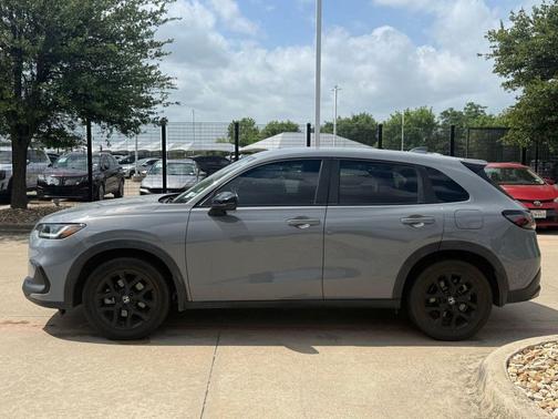 Urban Gray Pearl 2023 Honda HR-V 2WD Sport