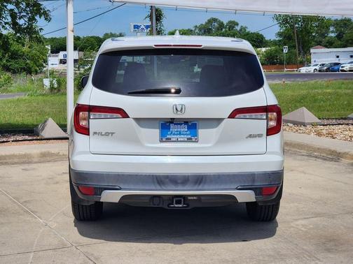 Platinum White Pearl 2020 Honda Pilot EX-L