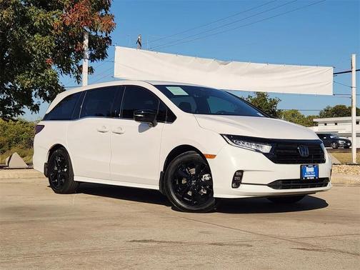 2024 Honda Odyssey Sport