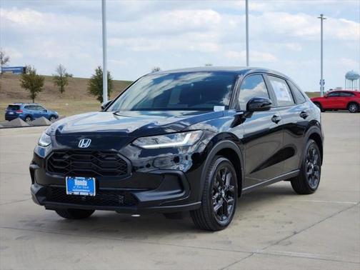 2025 Honda HR-V 2WD Sport