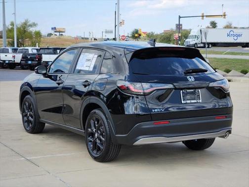 2025 Honda HR-V 2WD Sport