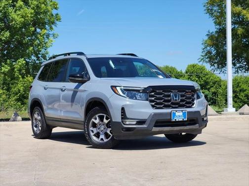 2023 Honda Passport AWD TrailSport