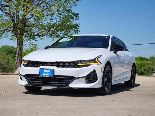 2022 Kia K5 GT-Line
