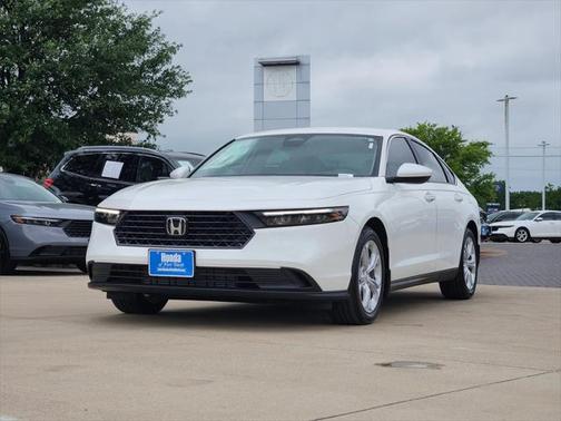 2025 Honda Accord LX 1.5T