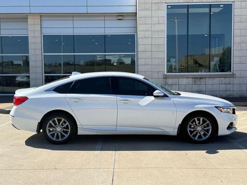 2021 Honda Accord LX 1.5T