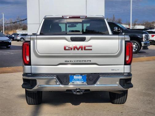 2022 GMC Sierra 1500 SLT