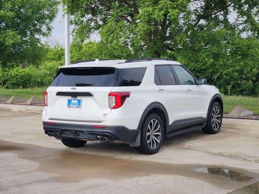 Star White Tri-Coat 2021 Ford Explorer ST