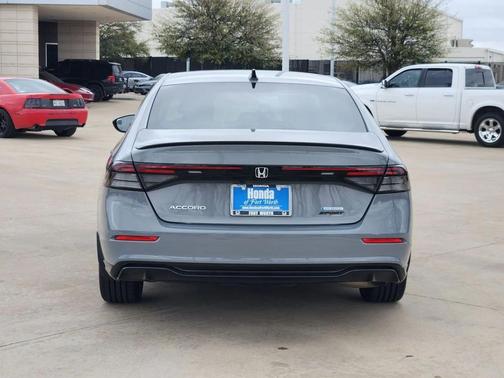 2023 Honda Accord Hybrid Sport-L