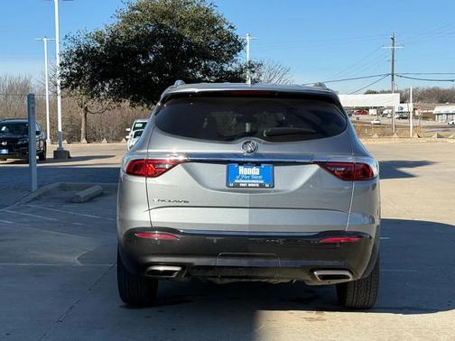 2023 Buick Enclave Essence FWD