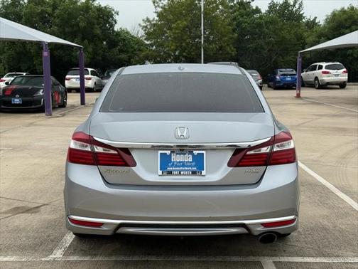 2017 Honda Accord EX-L w/Navigation & Honda Sensing