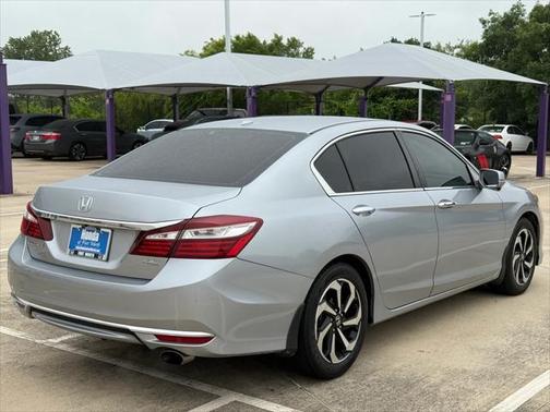 2017 Honda Accord EX-L w/Navigation & Honda Sensing