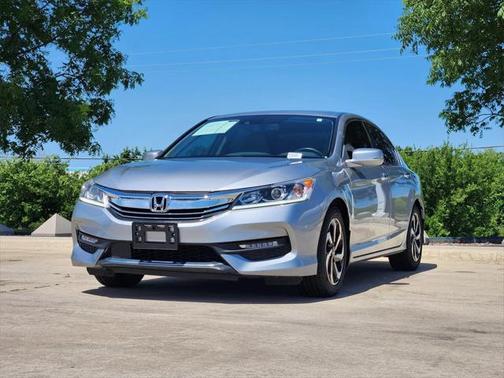 2017 Honda Accord EX-L w/Navigation & Honda Sensing