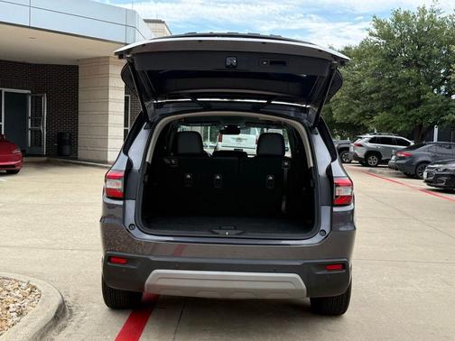 Modern Steel 2023 Honda Pilot 2WD EX-L 8 Passenger