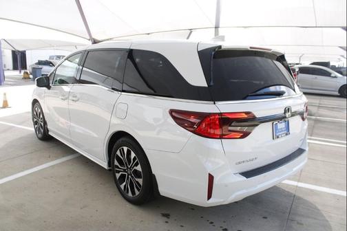 Platinum White Pearl 2025 Honda Odyssey Elite