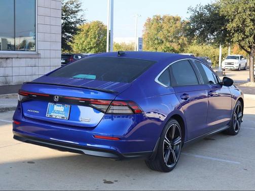 2023 Honda Accord Hybrid Base
