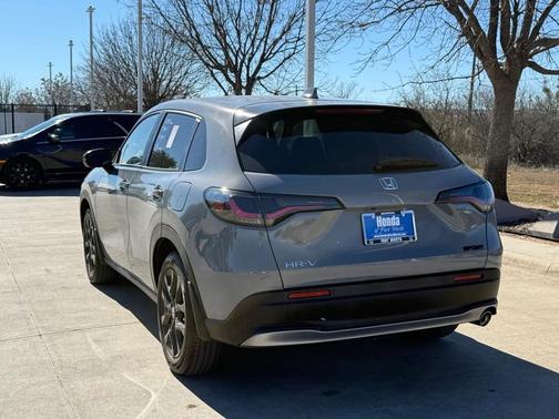 2025 Honda HR-V 2WD Sport