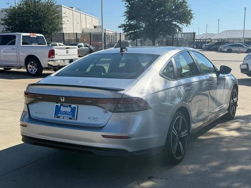 2024 Honda Accord Hybrid Base