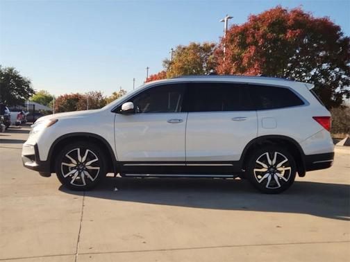 2019 Honda Pilot Touring 8-Passenger