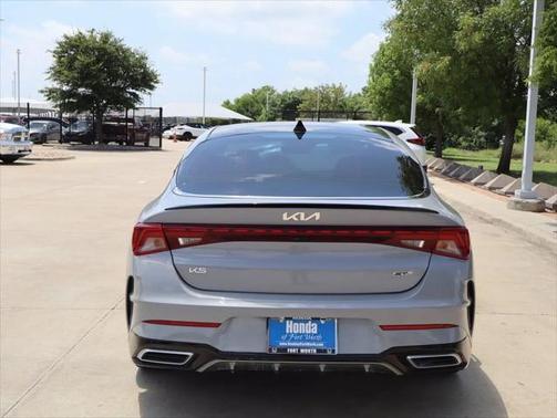 2024 Kia K5 GT-Line