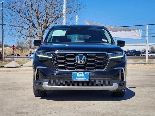 2023 Honda Pilot AWD EX-L 8 Passenger