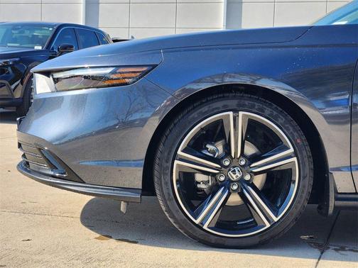 Meteorite Gray 2026 Honda Accord SE