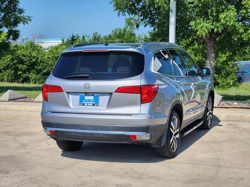 2016 Honda Pilot Elite