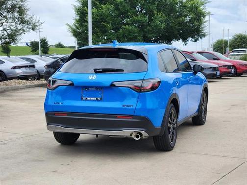 2026 Honda HR-V 2WD Sport