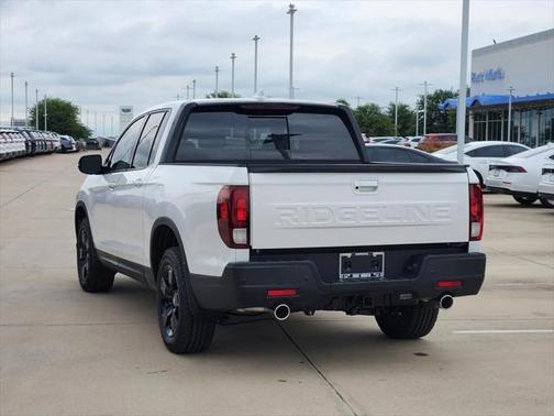 2025 Honda Ridgeline Black