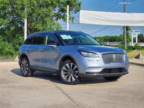Blue Metallic 2022 Lincoln Corsair Reserve