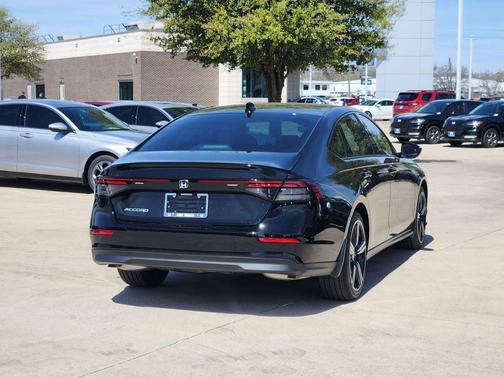 Crystal Black Pearl 2026 Honda Accord SE