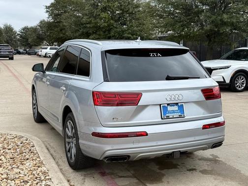 2019 Audi Q7 45 Premium Plus