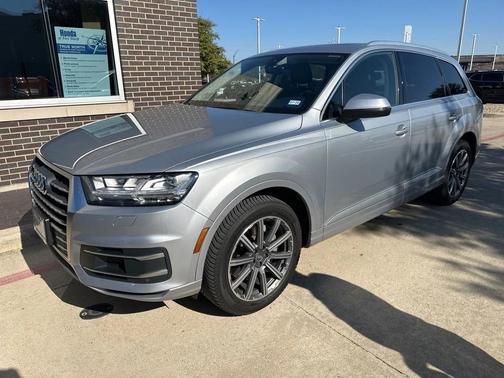 2019 Audi Q7 45 Premium Plus