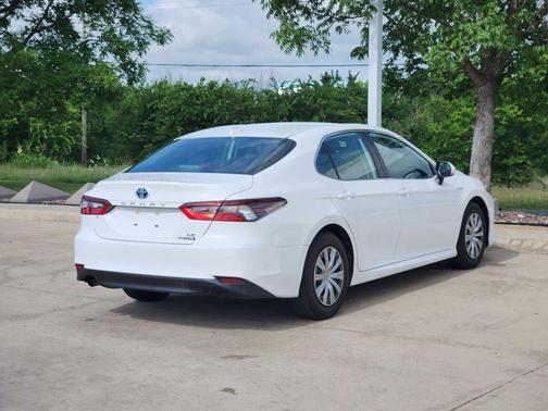 Super White 2021 Toyota Camry LE