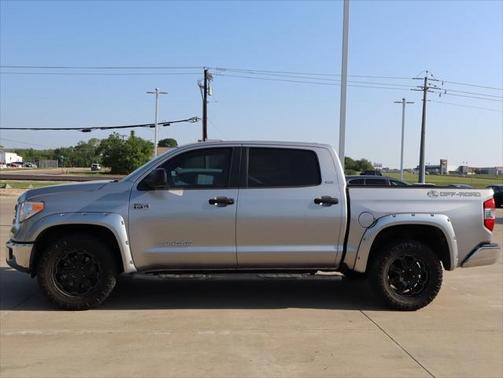 2015 Toyota Tundra SR5
