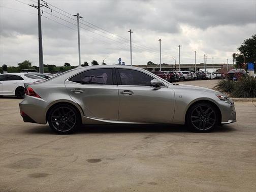 2015 Lexus IS 250 Crafted Line