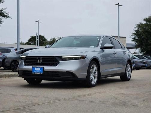 2025 Honda Accord LX 1.5T