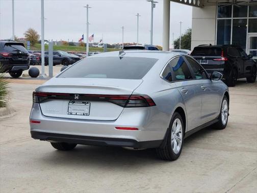 2025 Honda Accord LX 1.5T
