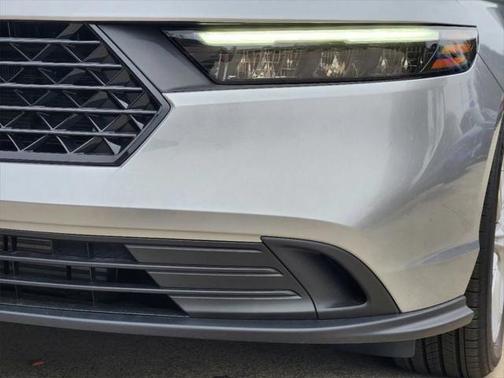 2025 Honda Accord LX 1.5T