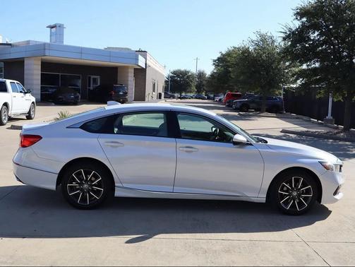 2022 Honda Accord EX-L 1.5T