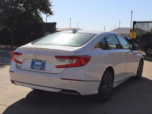 2022 Honda Accord EX-L 1.5T
