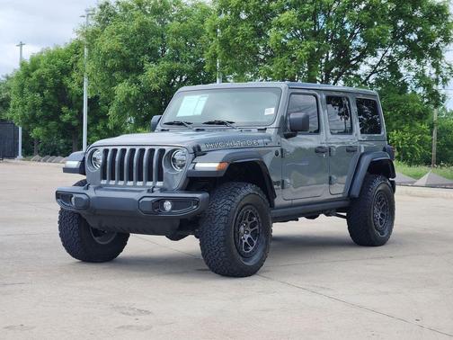 Sting-Gray Clearcoat 2022 Jeep Wrangler Unlimited High Tide 4x4