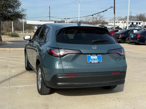 2024 Honda HR-V LX