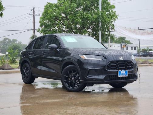 Crystal Black Pearl 2024 Honda HR-V Sport