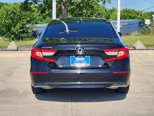 Crystal Black Pearl 2020 Honda Accord EX 1.5T