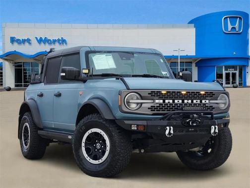 2023 Ford Bronco Badlands