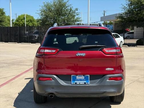 2016 Jeep Cherokee Latitude