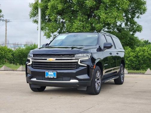 2022 Chevrolet Suburban LT