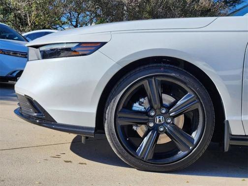 2025 Honda Accord Hybrid Base