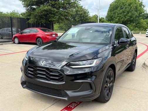 Crystal Black Pearl 2023 Honda HR-V 2WD Sport